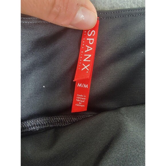 Spanx Leggings Womens Medium Black Faux Leather High Waisted Shaping Pull On - Picture 8 of 12